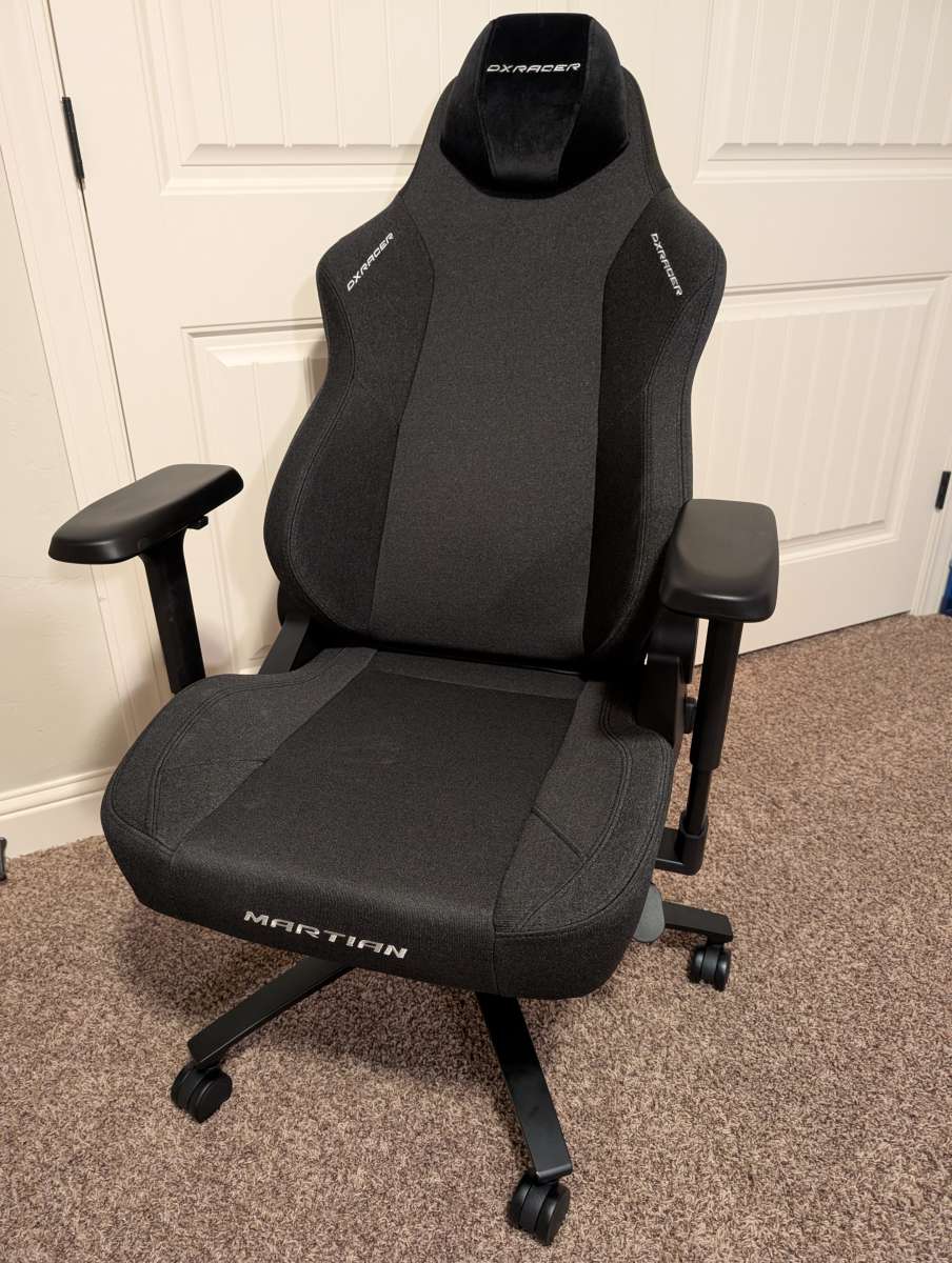DXRACER Martian Gaming Chair 11